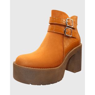 Botin Shunky Tachas Camel